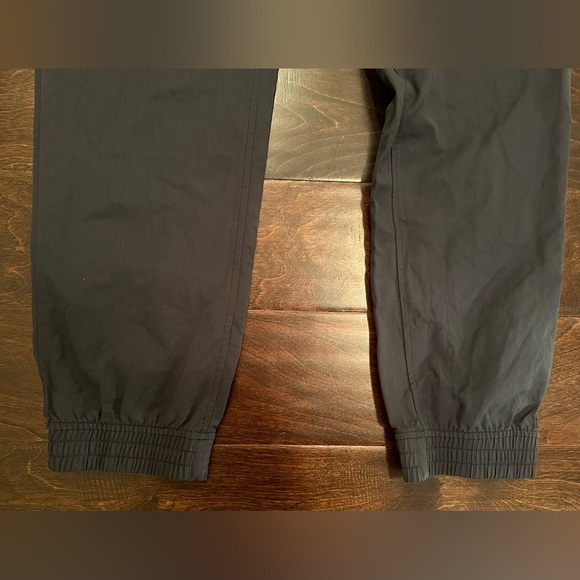 Vintage Men’s Nike Black Jogger Woven Nylon Embroidered Swoosh Logo Pants XL - Picture 4 of 15